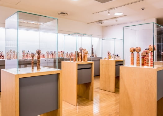 こけしの展示風景